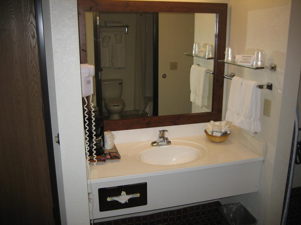 Catalina Inn Δωμάτιο φωτογραφία